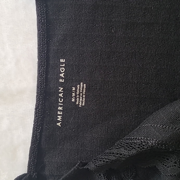 AE Cropped Tank - Picture 5 of 6